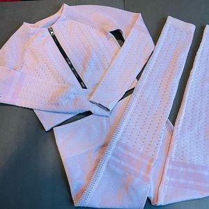 Fashion Nova Sport 2 Piece Sports Suit Size M